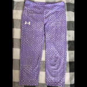 girls size 10/12 under armour caprice